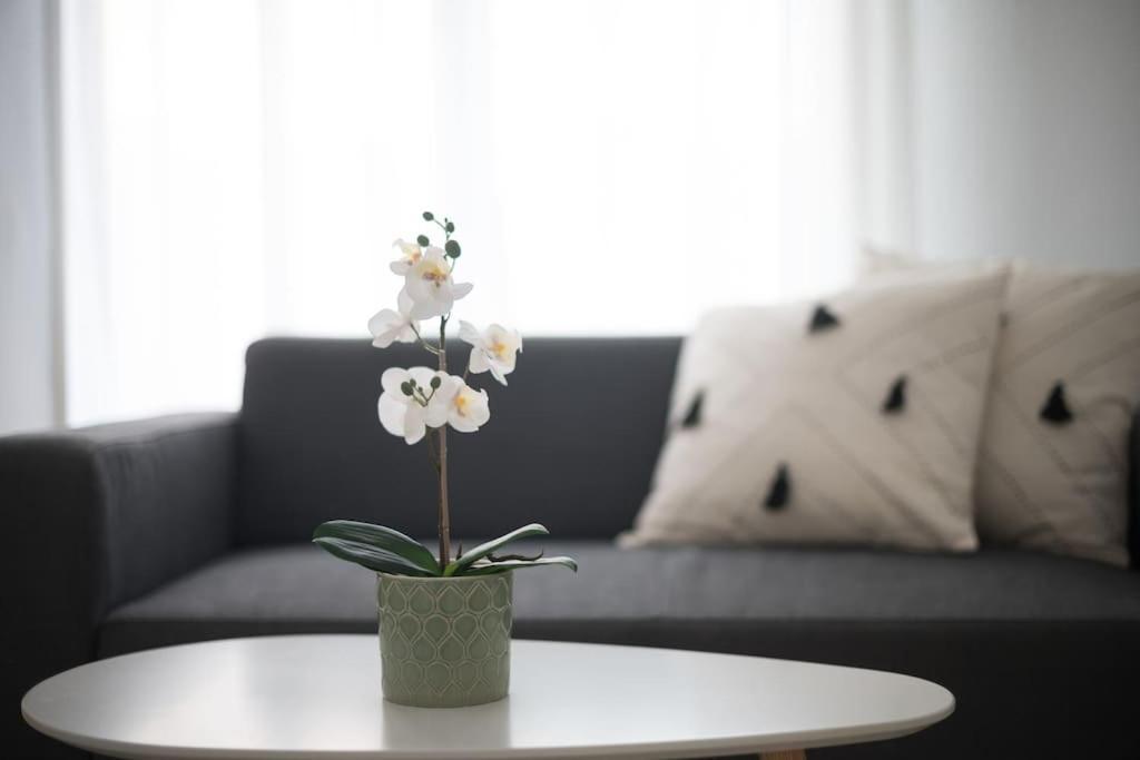 Atico Ispal Con Terraza En Centro Apartamento